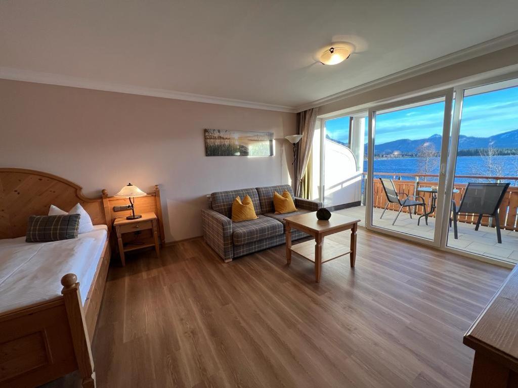 Hotel Fischer Am See Фюссен Екстер'єр фото