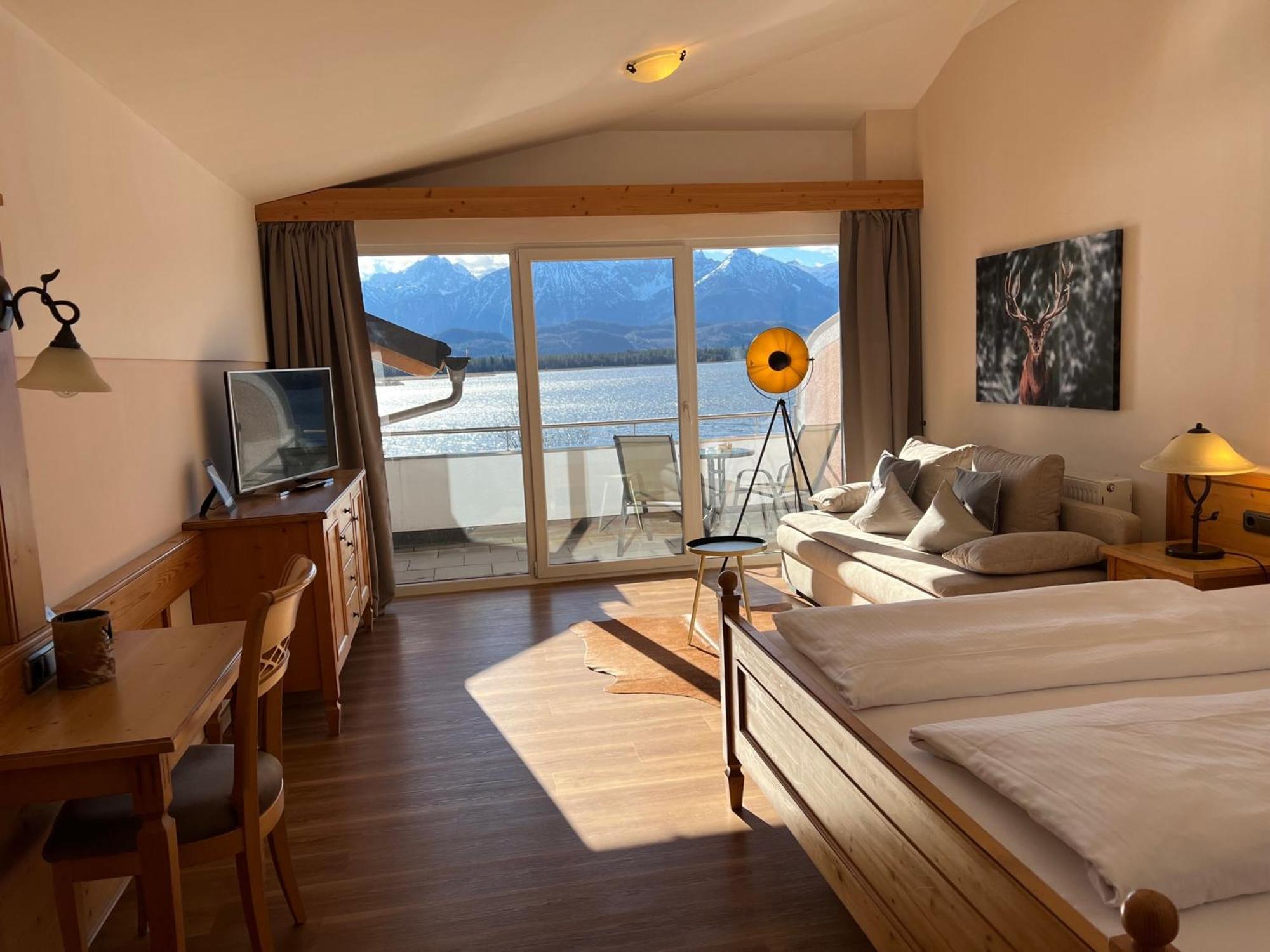 Hotel Fischer Am See Фюссен Екстер'єр фото