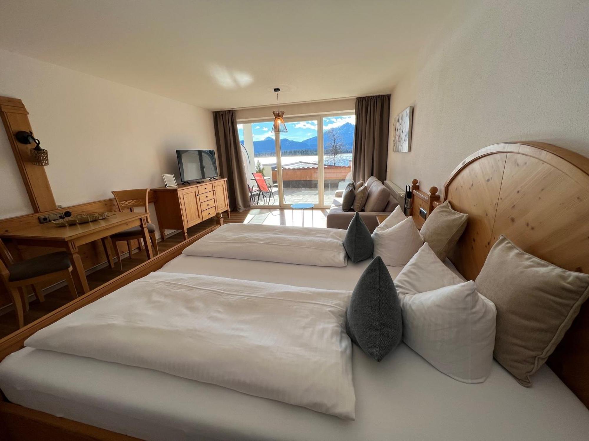 Hotel Fischer Am See Фюссен Екстер'єр фото